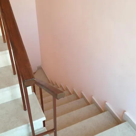 Mountain Dreams Deluxe