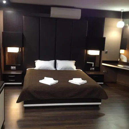 Mountain Dreams Deluxe *